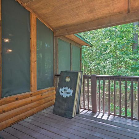 The Eastwood Spacious Retreat With 4 King En-Suites - Hot Tub - Pet-Friendly - Cozy Fire Pit - Prime Location - Multi-Family Broken Bow Exterior photo